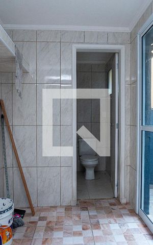 Casa à venda com 210m², 3 quartos e 2 vagas Casa à venda com 210m², 3 quartos e 2 vagasÁrea de Serviço