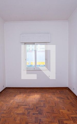 Casa à venda com 210m², 3 quartos e 2 vagas Casa à venda com 210m², 3 quartos e 2 vagasQuarto