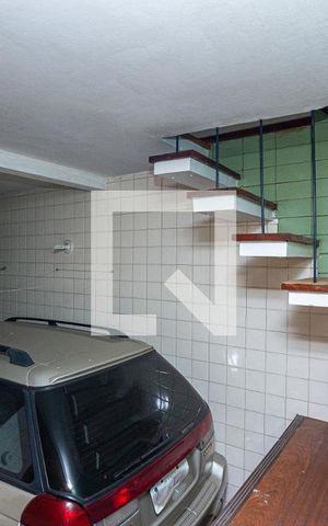 Casa à venda com 210m², 3 quartos e 2 vagas Casa à venda com 210m², 3 quartos e 2 vagasGaragem