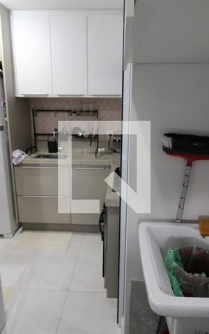 Apartamento à venda com 42m², 2 quartos e 1 vagaÁrea de Serviço