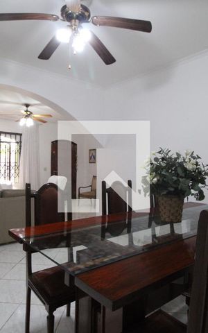 Casa à venda com 202m², 4 quartos e 5 vagasSala de Jantar