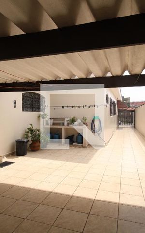 Casa à venda com 202m², 4 quartos e 5 vagasQuintal e garagem
