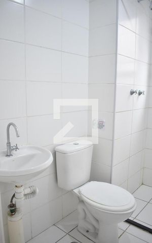 Apartamento à venda com 41m², 2 quartos e sem vagaBanheiro