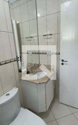 Casa de condomínio à venda com 93m², 3 quartos e 2 vagasBanheiro 2