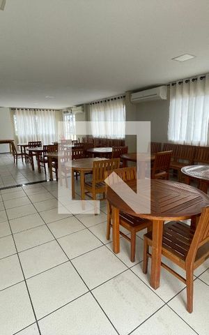 Casa de condomínio à venda com 93m², 3 quartos e 2 vagasÁrea comum - Salão de festas