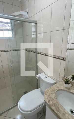 Casa de condomínio à venda com 93m², 3 quartos e 2 vagasBanheiro 2