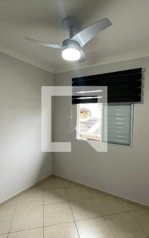Casa de condomínio à venda com 93m², 3 quartos e 2 vagasQuarto 3