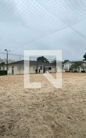 Casa de condomínio à venda com 93m², 3 quartos e 2 vagasÁrea comum - Quadra de areia