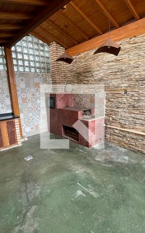 Casa de condomínio à venda com 93m², 3 quartos e 2 vagasÁrea gourmet