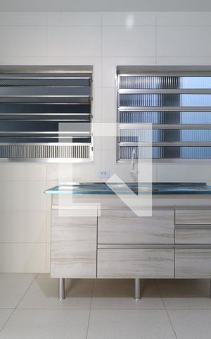 Casa para alugar com 128m², 3 quartos e 2 vagasCozinha