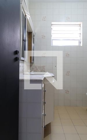 Casa para alugar com 128m², 3 quartos e 2 vagasBanheiro 1