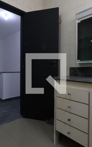 Casa para alugar com 128m², 3 quartos e 2 vagasBanheiro 2