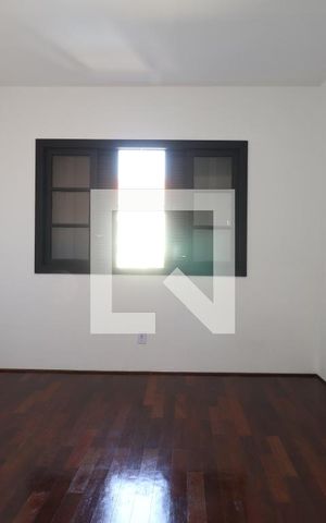 Casa para alugar com 128m², 3 quartos e 2 vagasQuarto 2