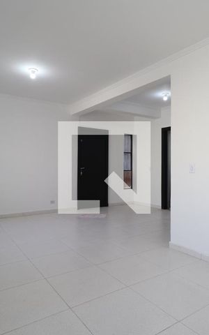 Casa para alugar com 128m², 3 quartos e 2 vagasSala
