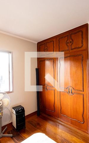 Casa à venda com 230m², 4 quartos e 3 vagas Casa à venda com 230m², 4 quartos e 3 vagasSuíte 2