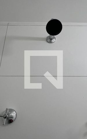Studio para alugar com 24m², 1 quarto e sem vaga Studio para alugar com 24m², 1 quarto e sem vagaBanheiro Studio
