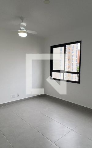 Studio para alugar com 24m², 1 quarto e sem vaga Studio para alugar com 24m², 1 quarto e sem vagaQuarto Studio