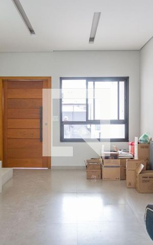 Casa à venda com 150m², 4 quartos e 2 vagasSala