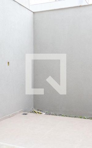 Casa à venda com 150m², 4 quartos e 2 vagasÁrea de Serviço