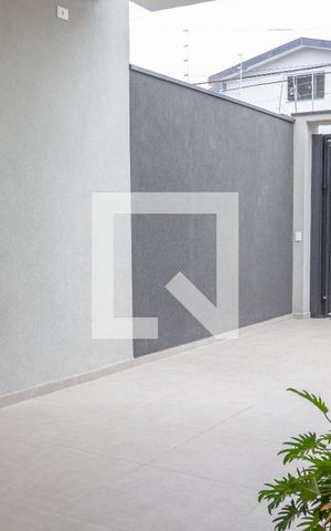 Casa à venda com 150m², 4 quartos e 2 vagasGaragem