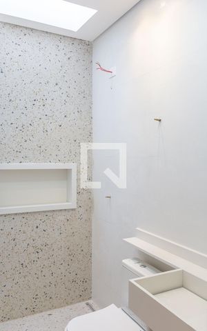 Casa à venda com 150m², 4 quartos e 2 vagasBanheiro da Suíte 1