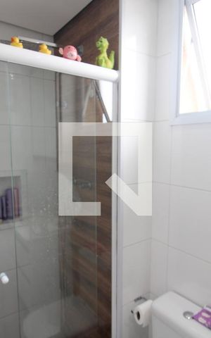Apartamento para alugar com 81m², 2 quartos e 2 vagasQuarto 1 - Banheiro