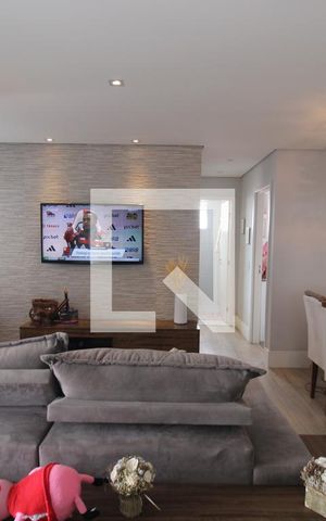 Apartamento para alugar com 81m², 2 quartos e 2 vagasSala