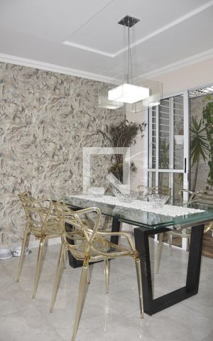Casa para alugar com 250m², 3 quartos e 5 vagasSala de Jantar