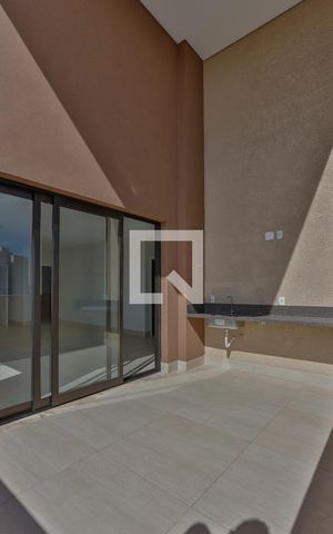Apartamento à venda com 180m², 4 quartos e 4 vagasVaranda
