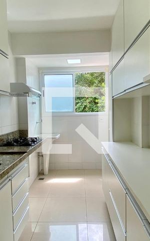 Apartamento para alugar com 69m², 2 quartos e 1 vaga Apartamento para alugar com 69m², 2 quartos e 1 vagaCozinha