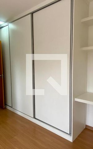 Apartamento para alugar com 69m², 2 quartos e 1 vaga Apartamento para alugar com 69m², 2 quartos e 1 vagaQuarto Suíte