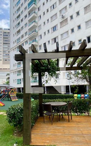 Apartamento para alugar com 69m², 2 quartos e 1 vaga Apartamento para alugar com 69m², 2 quartos e 1 vagaÁrea comum