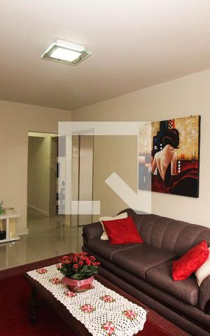 Casa à venda com 209m², 4 quartos e 3 vagasSala 1