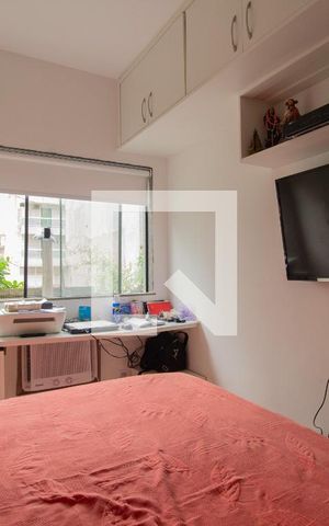 Apartamento à venda com 159m², 2 quartos e 2 vagas Apartamento à venda com 159m², 2 quartos e 2 vagasQuarto 2