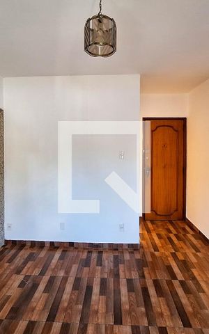 Apartamento para alugar com 72m², 3 quartos e sem vagaSala