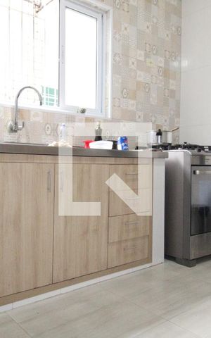 Casa à venda com 151m², 4 quartos e 2 vagasCozinha