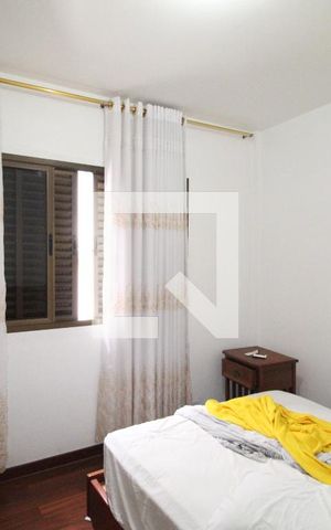 Casa à venda com 151m², 4 quartos e 2 vagasQuarto 3 