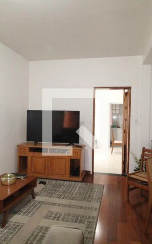 Casa à venda com 151m², 4 quartos e 2 vagasSala  