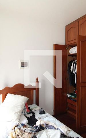 Casa à venda com 151m², 4 quartos e 2 vagasQuarto 1 