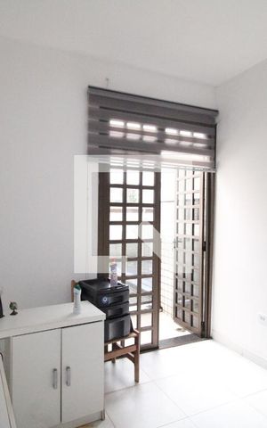 Casa à venda com 151m², 4 quartos e 2 vagasEdícula - Sala
