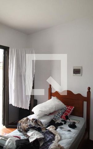 Casa à venda com 151m², 4 quartos e 2 vagasQuarto 1 