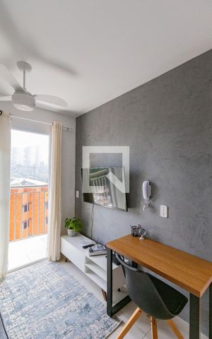 Apartamento à venda com 27m², 1 quarto e sem vaga Apartamento à venda com 27m², 1 quarto e sem vagaSala