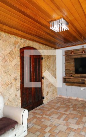 Casa à venda com 140m², 3 quartos e 2 vagasSala de TV