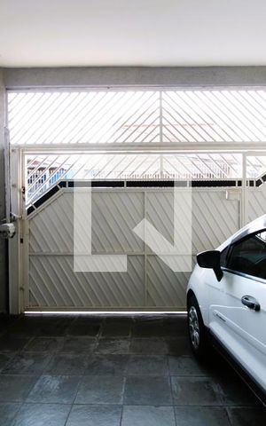 Casa à venda com 140m², 3 quartos e 2 vagasGaragem