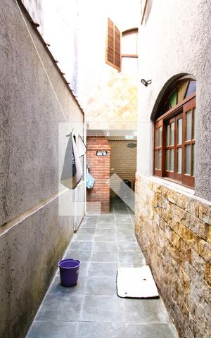 Casa à venda com 140m², 3 quartos e 2 vagasQuintal