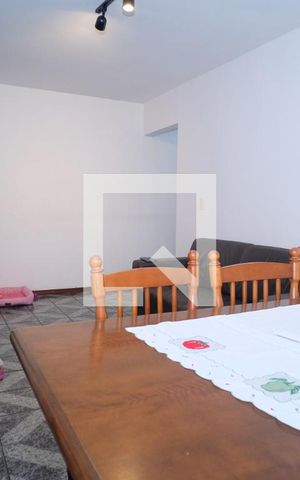 Casa de condomínio à venda com 84m², 2 quartos e sem vagaSala