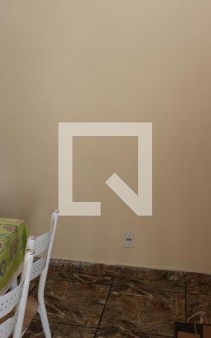 Casa para alugar com 44m², 2 quartos e sem vagaSala