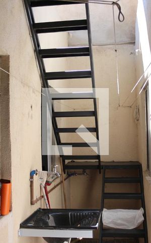 Casa para alugar com 44m², 2 quartos e sem vagaÁrea de Serviço