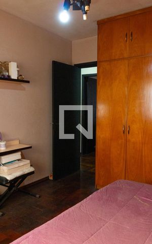 Casa de condomínio à venda com 315m², 4 quartos e 6 vagasQuarto 3