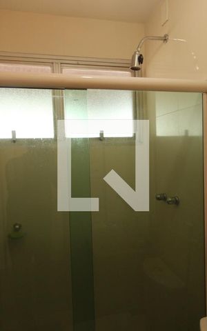 Apartamento à venda com 198m², 4 quartos e 2 vagasBanheiro